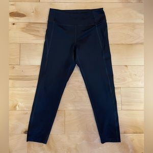 Girlfriend Collective Mid-Rise Legging (M) - Black